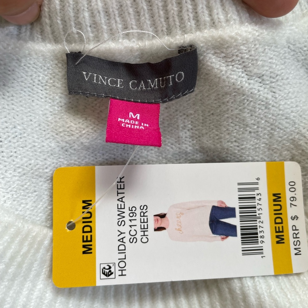 Vince Camuto Cream elegante Sweater with Gold Cheer Design size M - Picture 4 of 9